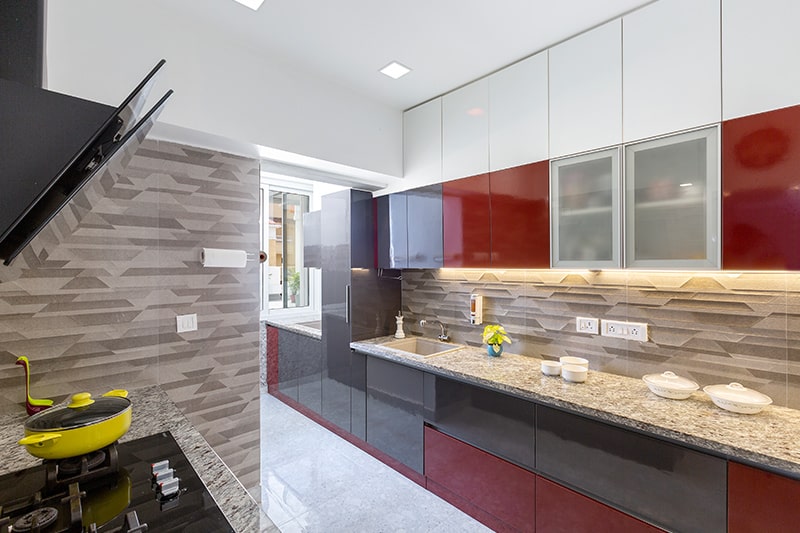 Small kitchen false ceiling design work best with wood or fibre for the material’s lightness